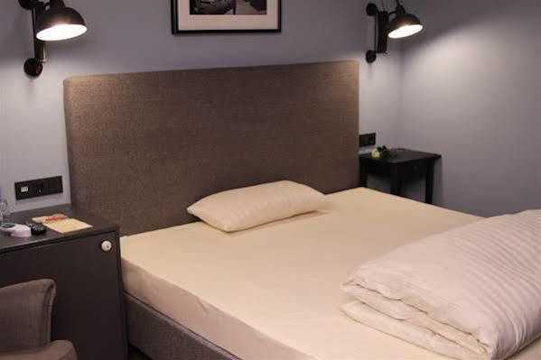 Hotel Henry Dreieich Dış mekan fotoğraf