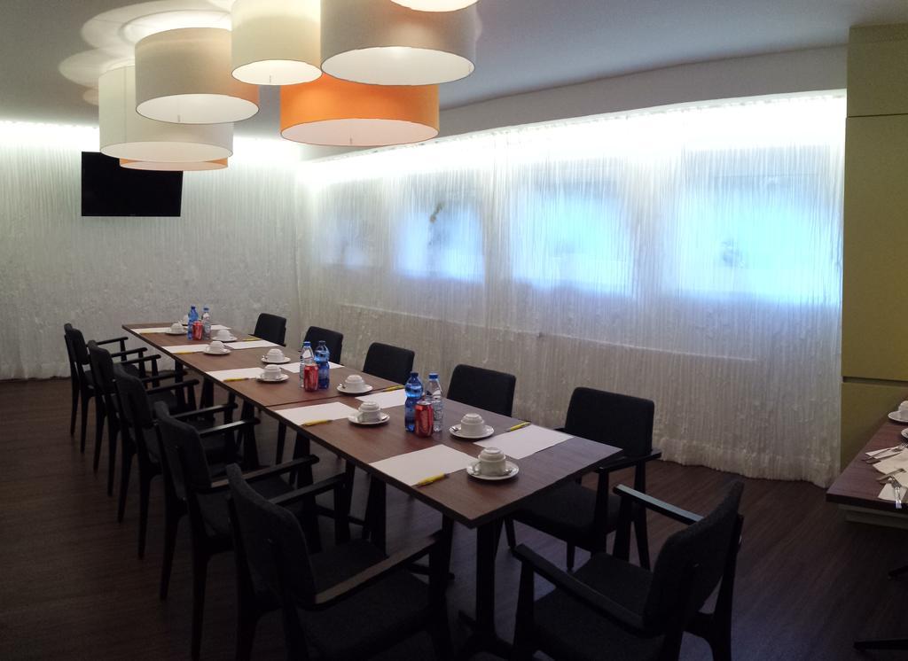 Hotel Henry Dreieich Dış mekan fotoğraf